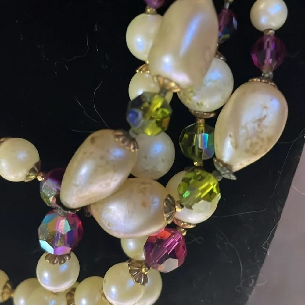 Vintage Original By Robert Elegant Pearl and Gemstone Necklace 17 1/2”